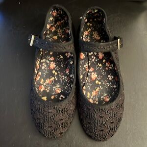 BP Floral Lace Black-strapped Mary Jane Shoes